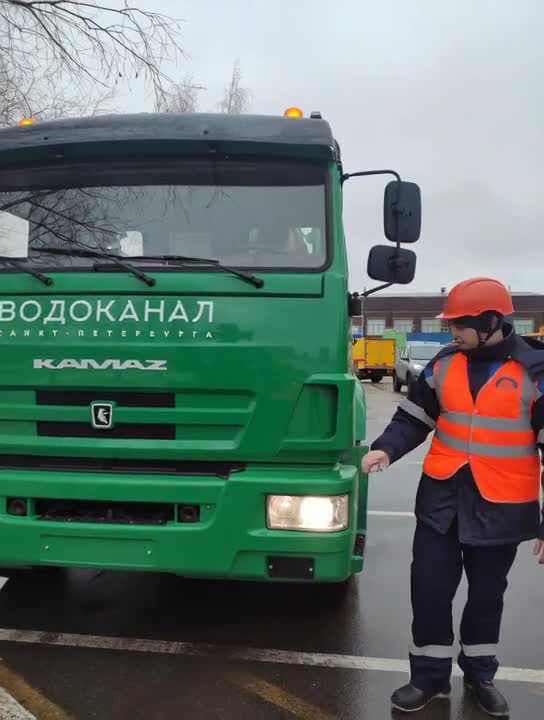 7bb284c9b76711f0b81e0e45a11382e4.mp4