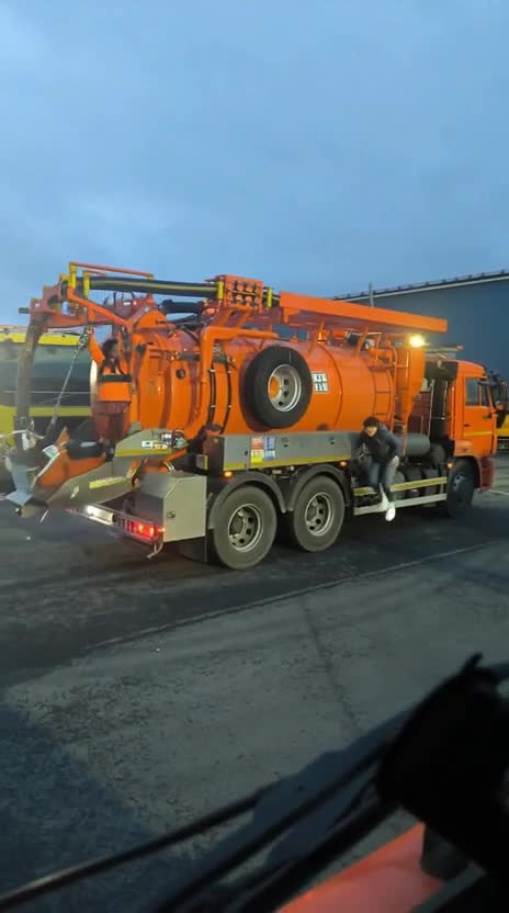 a31ac666b77911f0a93cbe0b6848e29e.mp4